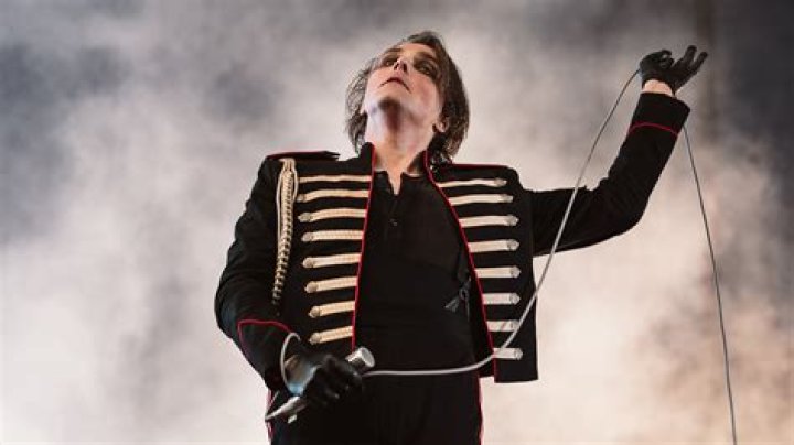 Unraveling The Genius Of My Chemical Romance's Gerard Way
